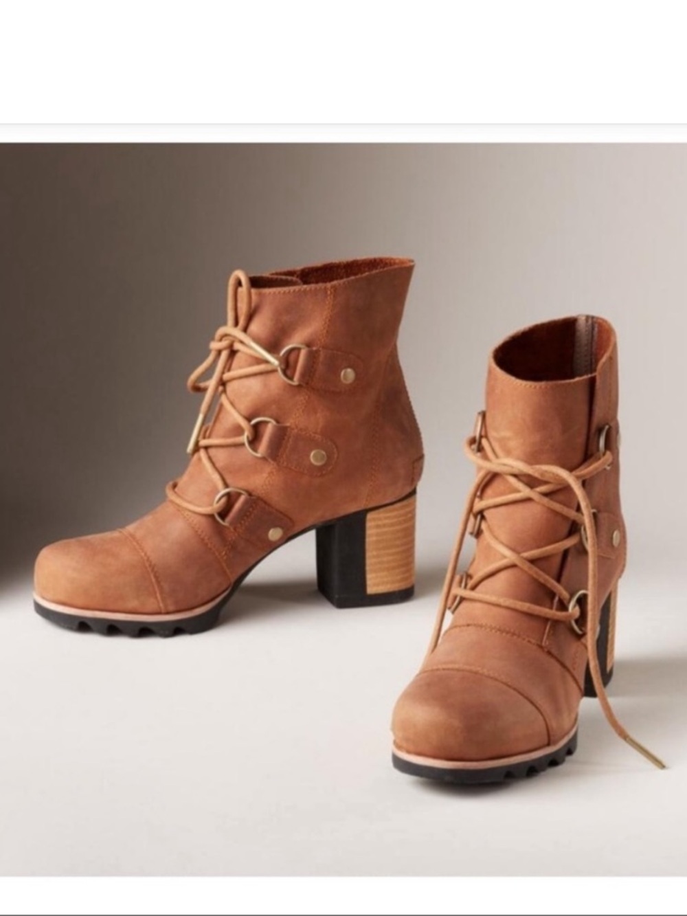 Sorel Addington Lace Up Boots in Fossil Brown Size 10.5